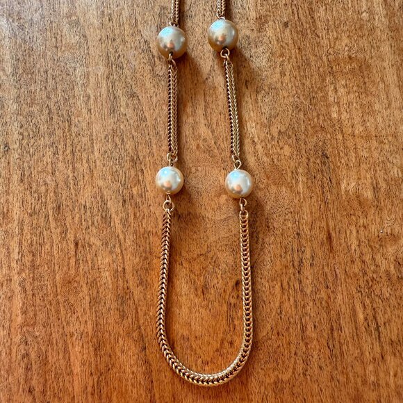 Costume Pearl & Gold Long Chain Necklace - Picture 1 of 6